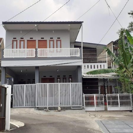 Nabila Syar'i Guest House Padalarang Extérieur photo