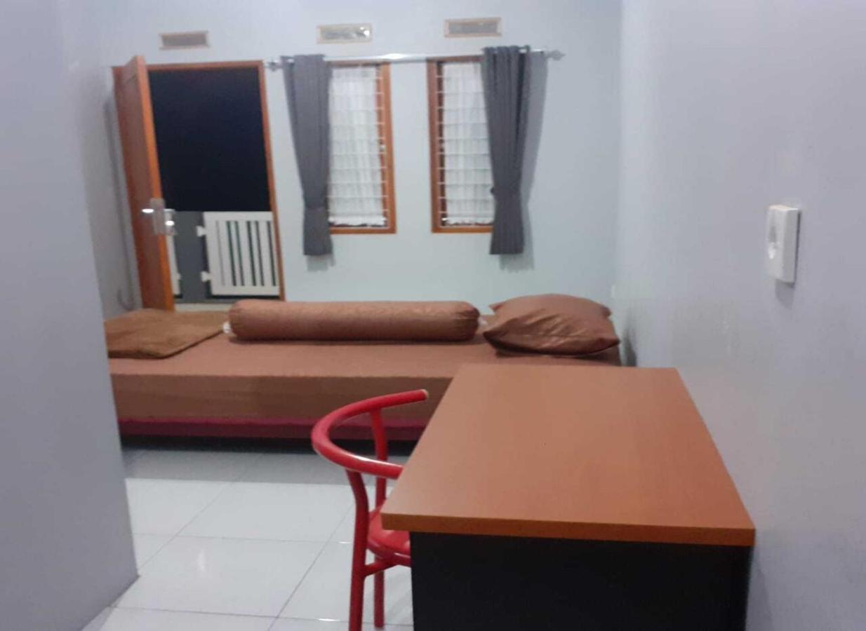 Nabila Syar'i Guest House Padalarang Extérieur photo